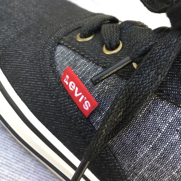 Levi's® Ethan DNM II Men's 7 Sneakers Eur 40 - Picture 2 of 6